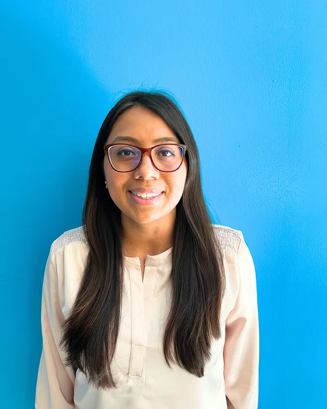 Licda. Elena Velásquez, Psicóloga y Terapista de Lenguaje